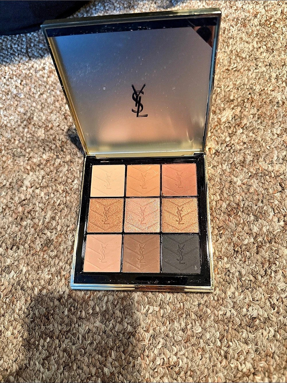 Yves Saint Laurent Couture Eye Palette - 9 Shades of Brown Shadows 9 Shades